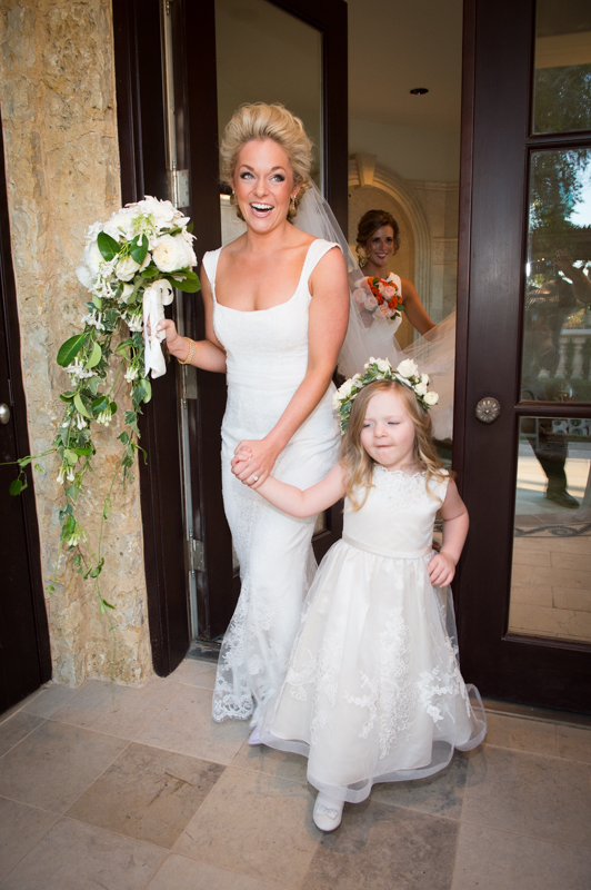 Wedding photographer near me in Odessa Bride and Flower Girl