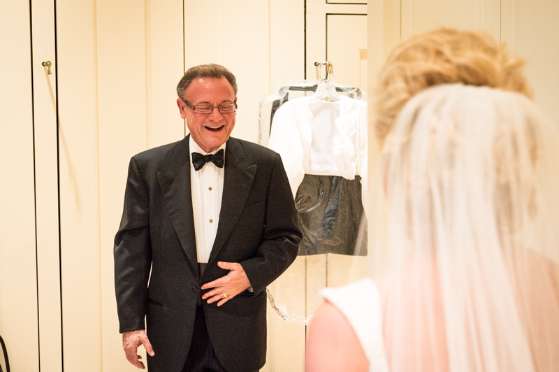 who is the best wedding photographer in Odessa First View
