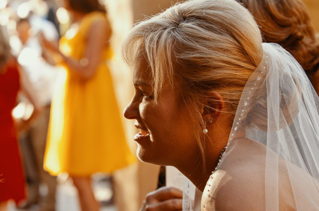 Bridal portraits in Marathon