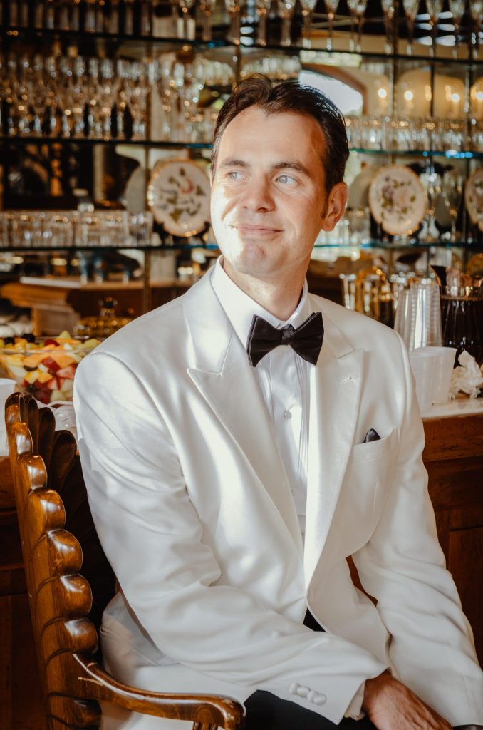 groom photo